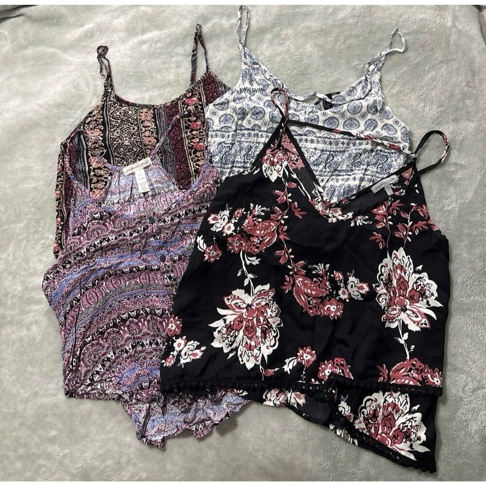 Womens floral spaghetti strap tank top bundle lot summer lightweight girls teens